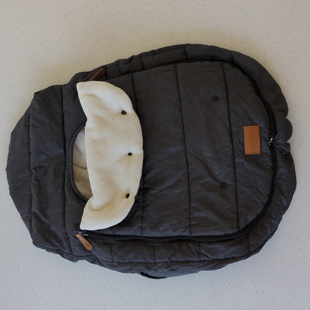 funlife 4 in 1 Premium Waterproof Universal Anti-Wind Infant Car Seat Cover - Picture 9 of 11